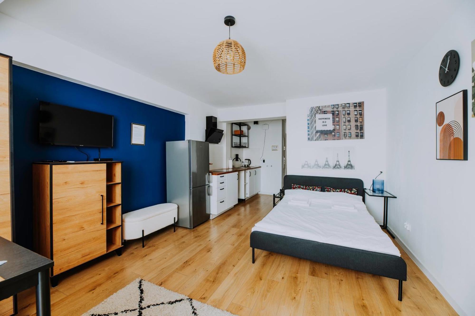 Komfortowy Apartament W Centrum Wroclawia Екстериор снимка